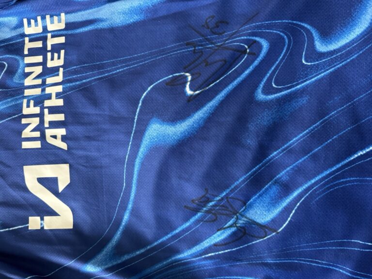 Chelsea Signed Shirt FOFANA + GUIU *RARE* PROOF OF SIGNING INCLUDED