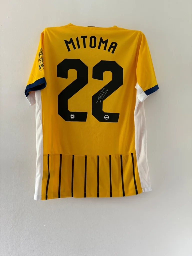 Kaoru Mitoma Brighton Signed Shirt *EXACT VIDEO PROOF*