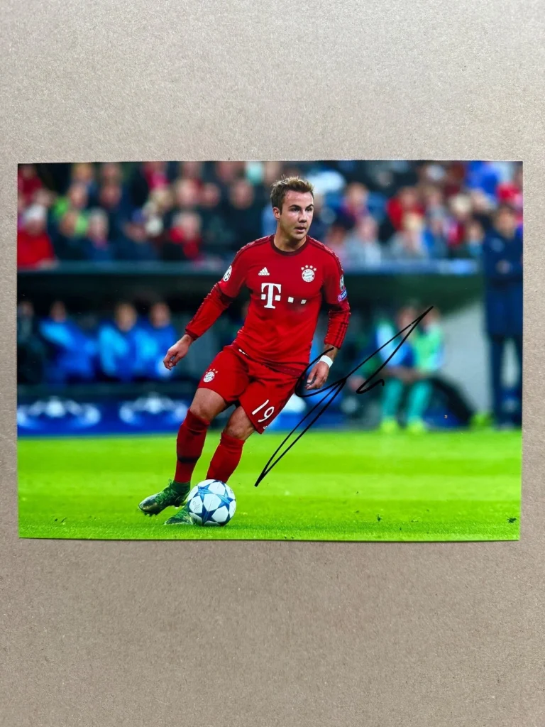 Mario Gotze Bayern Munich Signed Photo *EXACT VIDEO PROOF OF SIGNING* RARE