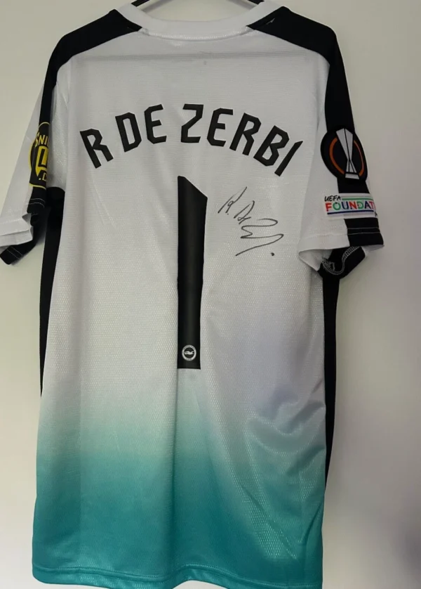 Roberto De Zerbi Brighton signed shirt EUROPA LEAGUE PROOF Limited Edition