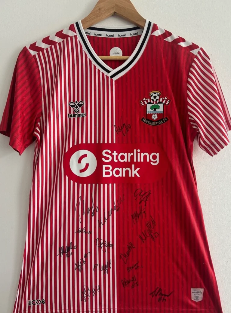 Southampton Women Signed shirt OFFICAL CLUB COA