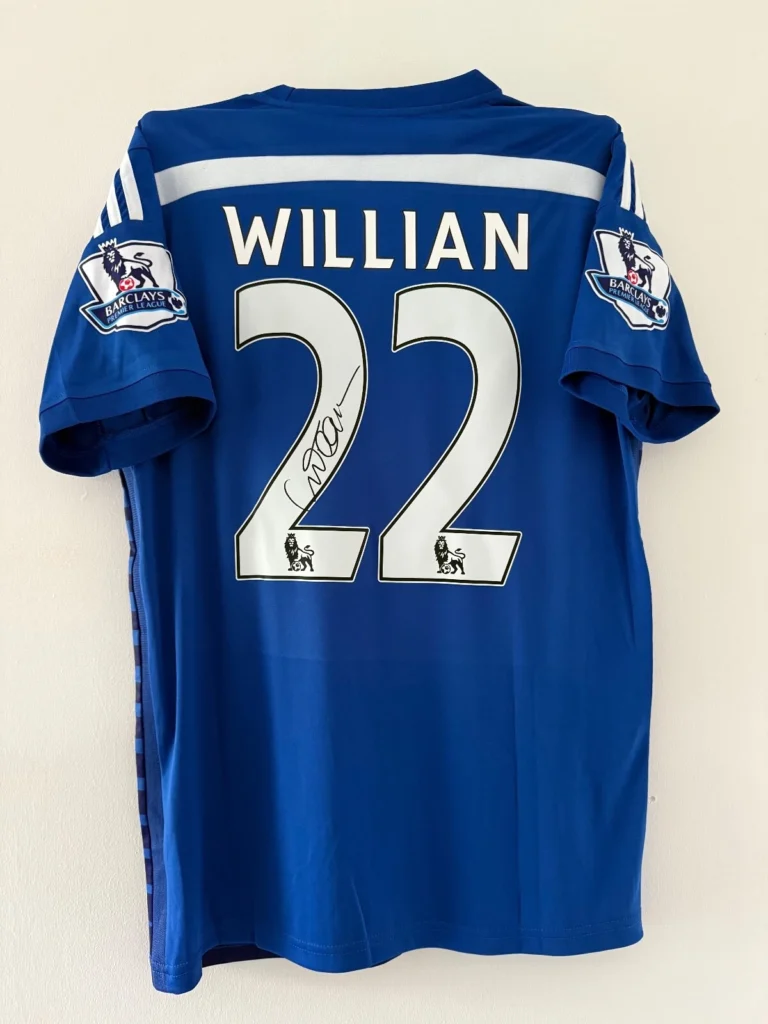 Willian Chelsea Signed Shirt *EXACT VIDEO PROOF OF SIGNING*RARE* BRAZIL*LEGEND 1