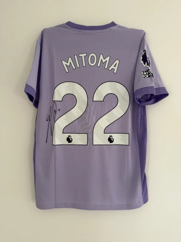 Kaoru Mitoma Brighton Signed Shirt